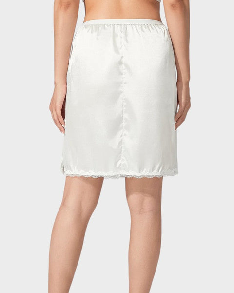 Jupon blanc sous robe dos